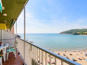 Zdjęcie z galerii obiektu Apartment Grimaca-1 by Interhome w mieście Oropesa del Mar