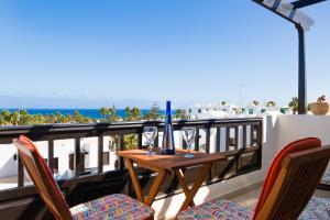 Zdjęcie z galerii obiektu Bastian Beach. Casa Cheah. Sea View w Costa Teguise