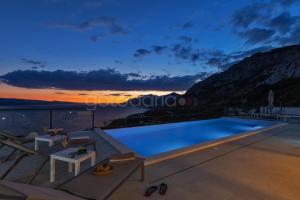 Fotografia z galérie ubytovania Luxury Villa Mare Visum v destinácii Brela