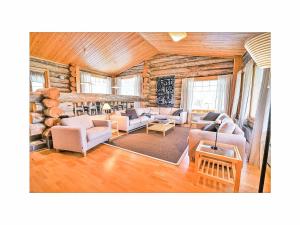 Et opholdsområde på Holiday Home Kairapolanne b by Interhome + 24 billeder