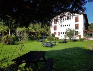 Zahrada ubytování Hotel Pyrenées Atlantique