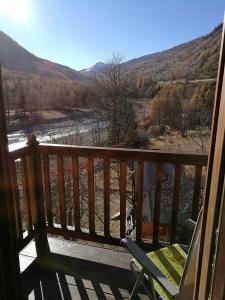 Zdjęcie z galerii obiektu Appartamento a Fraisse. Natura e sport. A pochi minuti da Pragelato w mieście Usseaux