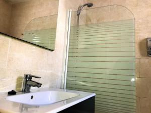 Koupelna v ubytování Apartamentos Ronda Luz