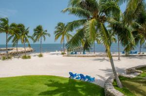 Pineapple Beach by Florida Keys Luxury Rentals
