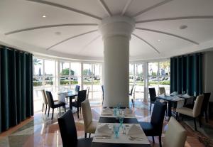 Restaurace v ubytování Vila Gale Cerro Alagoa