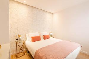Posteľ alebo postele v izbe v ubytovaní Luxury Penthouse With Jacuzzi La Strada