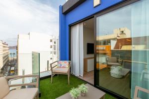 Balkón alebo terasa v ubytovaní Luxury Penthouse With Jacuzzi La Strada