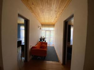 Letto o letti in una camera di Manana Japaridze's Guesthouse