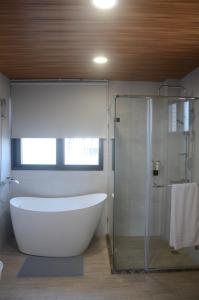 Koupelna v ubytování Rebecca Hostel