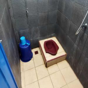 A bathroom at HOMESTAY PUNOKAWAN BOROBUDUR