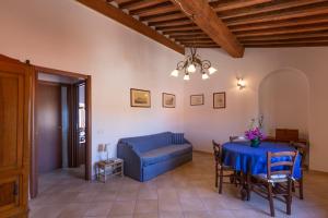 Posezení v ubytování Appartamento Il Faro 2 - HelloElba