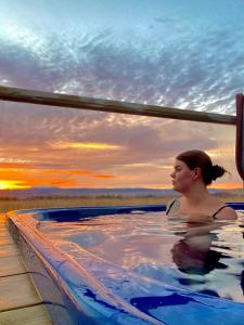Επισκέπτες που μένουν στο Blue View Cabin 5A With private hot tub