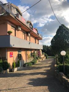 Nespecifikovaný výhled na hory nebo výhled na hory při pohledu z bed and breakfast