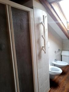Koupelna v ubytování Casa Leonilla + 10 fotografií