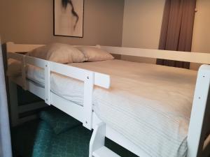 a pair of bunk beds in a room at L'Appart l'Escapade Coeur de Nantes in Nantes