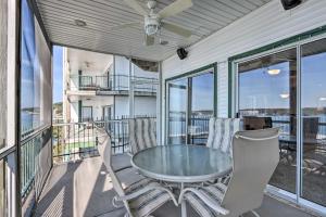Gallery image of Lake Ozark Condo with Boat Slip and Pool Access! in Lake Ozark