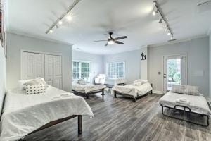 Gallery image of Rustic Pinehurst House with Fire Pit and Game Room in Pinehurst