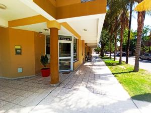 Galería fotográfica de El Descanso Hotel en Termas de Río Hondo