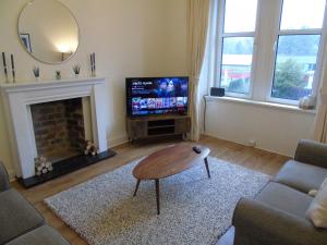 Gallery image of Snug - Tearlag Apartment in Helensburgh