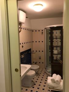 Phòng tắm tại Suite a mare - Casa della Poetessa