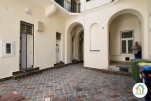 Exteriér alebo vchod do ubytovania Premium Apartment by Hi5 - Penthouse studio + rooftop