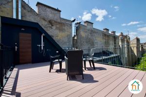 Balkón alebo terasa v ubytovaní Premium Apartment by Hi5 - Penthouse studio + rooftop