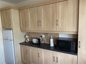 Gallery image of Cozy seaside home,3 minute walk to village/beach in Lahinch