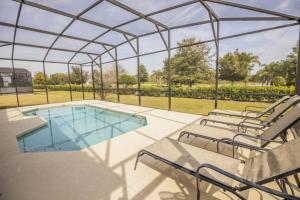 Πισίνα στο ή κοντά στο Magical Providence Vacation Home