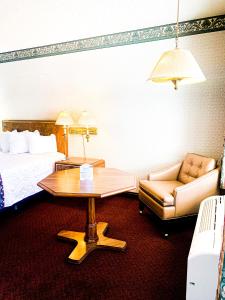 Posezení v ubytování Econo Lodge Inn & Suites Winnemucca