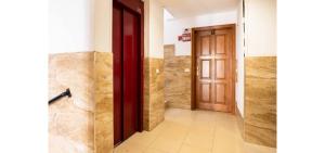 Fotografia z galérie ubytovania Casa Krisma, Fabulous Modern Spacious 2 bedrooms apartment, Remote Work, Fast WIFI, Parking and AC v destinácii Adeje