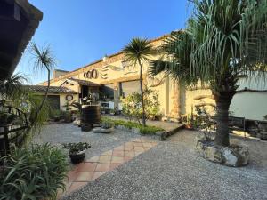 Agriturismo Papyrus外面的花园