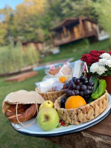 Foto dalla galleria di LAGUN POOL VILLAGE a Yalova Altre 56 foto