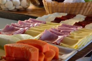 Jídlo v penzionu – hostince nebo okolí