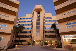 O edifício em que o hotel se localiza