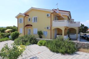 Gallery image of Apartment Rinkovec in Klimno