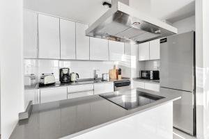 A kitchen or kitchenette at Apartment Todo Bien