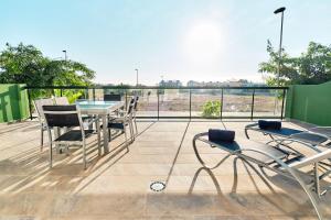 A balcony or terrace at Apartment Todo Bien