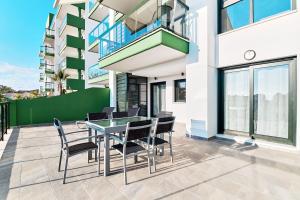 A balcony or terrace at Apartment Todo Bien
