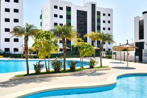 The swimming pool at or close to Apartment Todo Bien