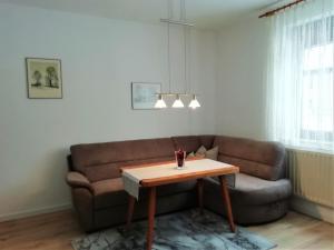 Ein Sitzbereich in der Unterkunft Ferienwohnung Ahrens