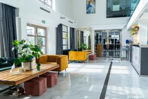 Lobbyn eller receptionsområdet på Centrum Konferencyjno-Bankietowe CHABROWY