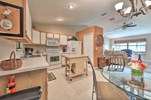 A kitchen or kitchenette at Charming Sebring Villa with Lanai and Gas Grill!