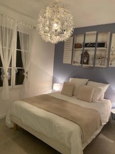 Gallery image of Cosy By DREAM APARTMENTS in Serris