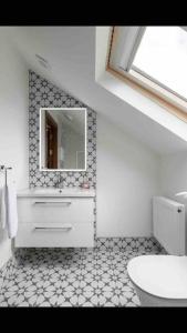 Vonios kambarys apgyvendinimo įstaigoje Wonderful Coastal home in Dingle town