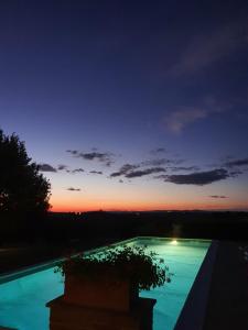 The swimming pool at or close to Villa S.Anna