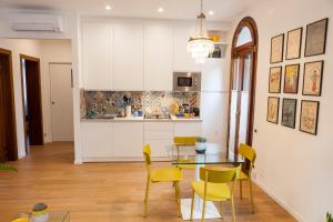 Posedenie v ubytovaní luxurious and quiet apartment in the lively heart of Venice