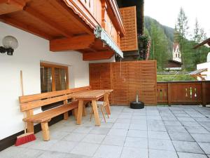 A balcony or terrace at aeki TYROL