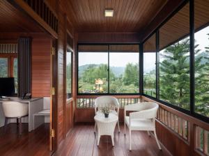 JSI Resort陽台或露臺
