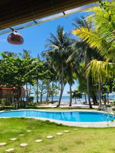 Bazén v ubytování Cay Sao Resort nebo v jeho okolí