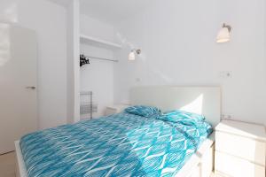 Postel nebo postele na pokoji v ubytování New modern 2-bedroom appartment